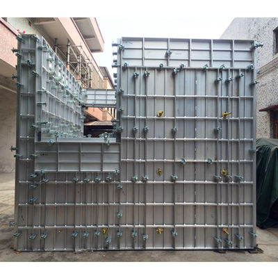 Giá tốt. Bức tường hình dạng xây dựng nhôm hệ thống khuôn mô-đun với độ dày 4mm trực tuyến